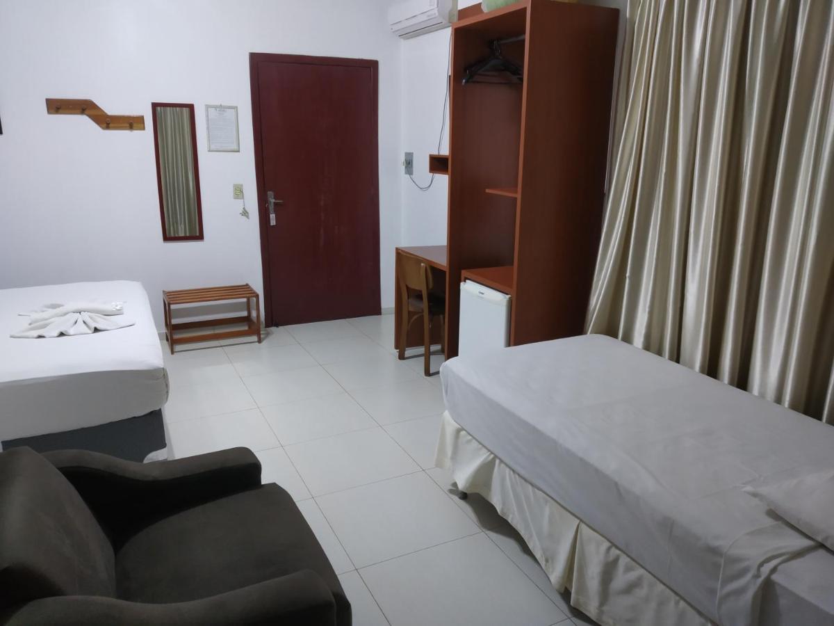 Hotel Iguacu Dionisio Cerqueira Bagian luar foto